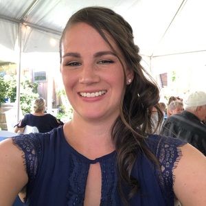 Meet your Posher, Vickie